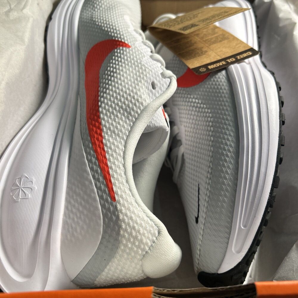 Nike Men’s Size 10.5 Revolution 8 Bright Crimson/White Running Shoes HJ9198-102 - Picture 8 of 8